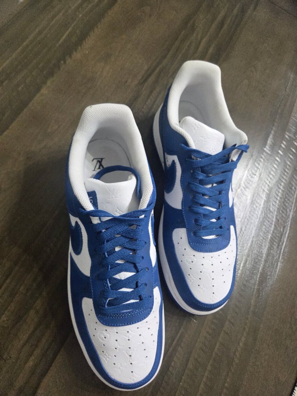 Size 11 louis Vuitton Blue